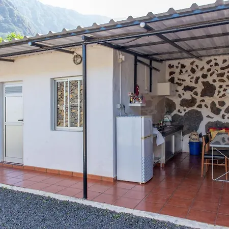 Beautiful Coastal House On A Tranquil Organic Farm Guinea